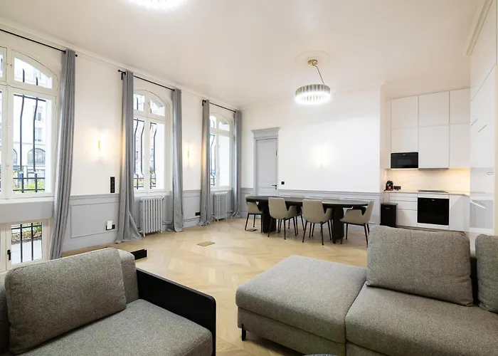 Appartement Neuf Et Luxueux Climatise A Paris 17