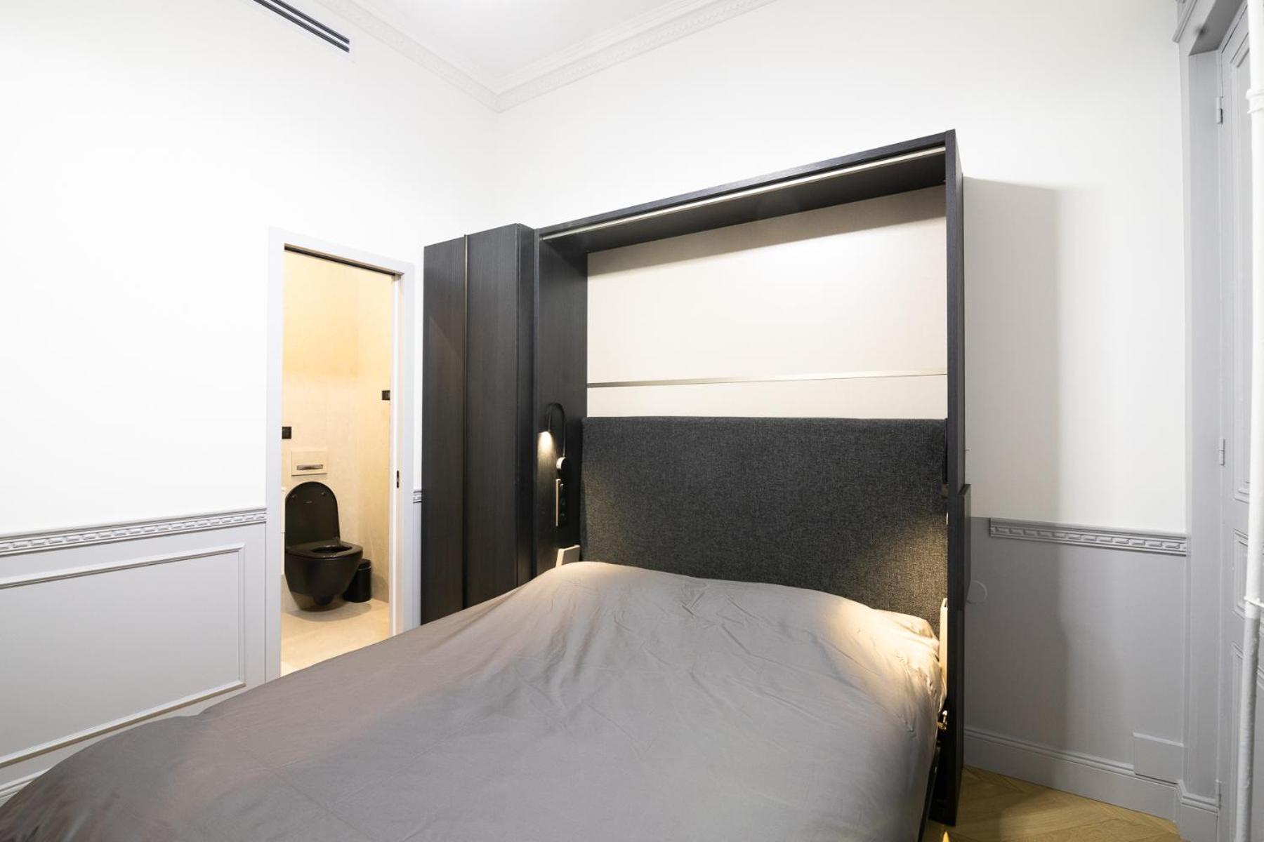 Neuf Et Luxueux Climatise A 17 * Paris